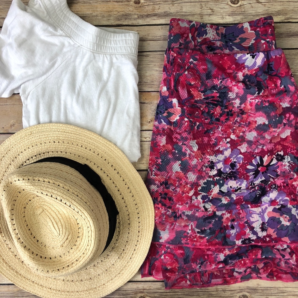 Sahalie Pink Purple Floral Skirt M